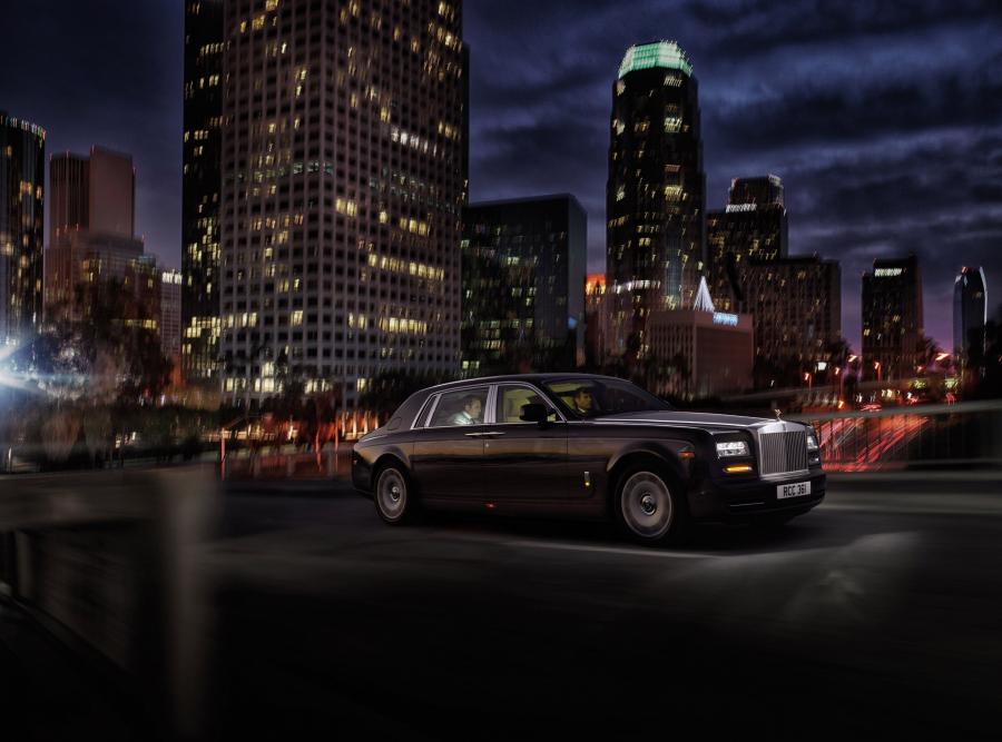  Rolls-Royce Phantom EWB 2012 года  (фото 19 из 34)